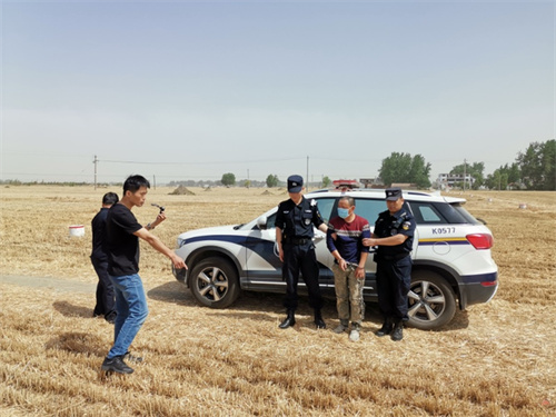 2009年，安徽20岁少女在玉米地惨遭奸杀，凶手：怪她长得太漂亮了