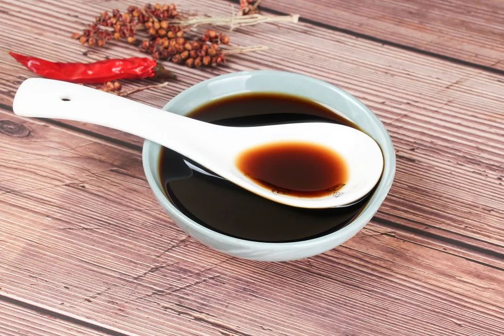 不要乱吃醋!这些方法帮你选到优质食醋