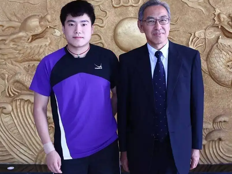 篮网队|国乒中坚力量梁靖崑，稳坐主力球员的位置，有望竞争一下国乒一哥