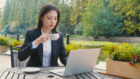 |职场上,没有责任心的人,就是让人防不胜防,没人敢去招惹