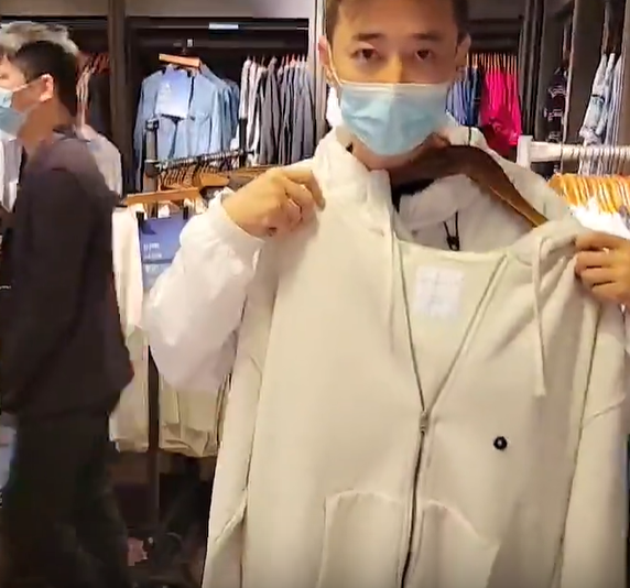 周思涵|钱小佳与周思涵官宣恋情后，被扒初次相遇录播，镜头前cp感十足