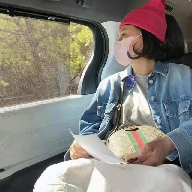 贾静雯|贾静雯弟妹分享抗癌治疗过程，浑身肌肉酸痛无力，老公一直陪伴在身旁