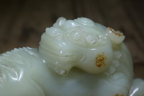 和田玉籽料|舊藏和田玉籽料“枣红皮 瑞兽”