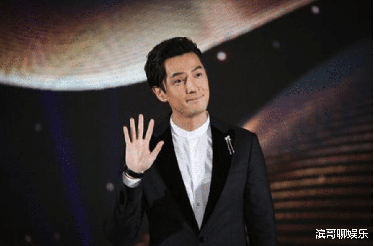 胡歌|胡歌再次牵手文艺片,终于等到他的新作开拍,真正的“不虚此行”