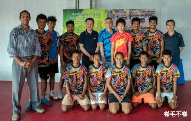 教练|63岁施之皓现状：赴巴新执教，二婚娶弟子李楠，弃用郭跃引起争议