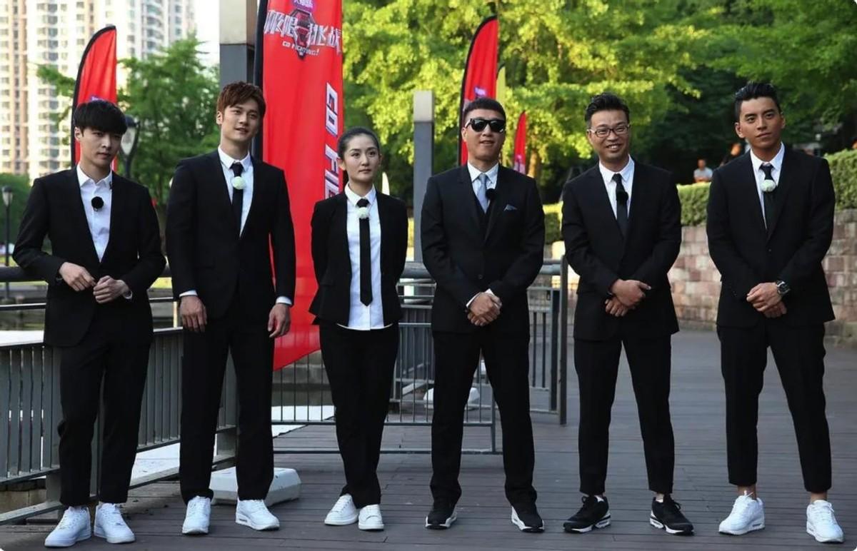 妻子的浪漫旅行6|《妻子的浪漫旅行6》，官宣定档，四对嘉宾，无惊喜，谢娜缺席太失望