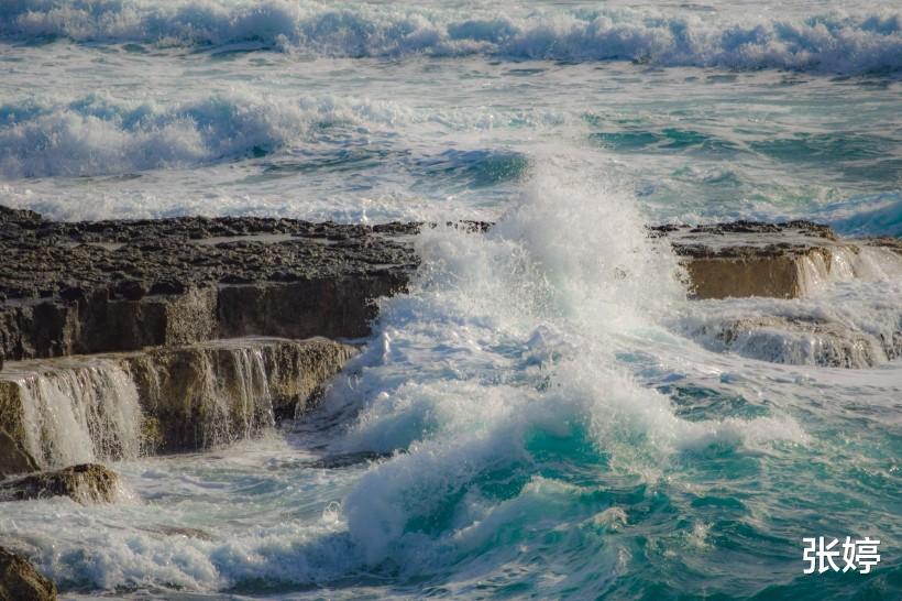 摩羯座|“心口不一”的星座,口是心非,让人摸不清想法
