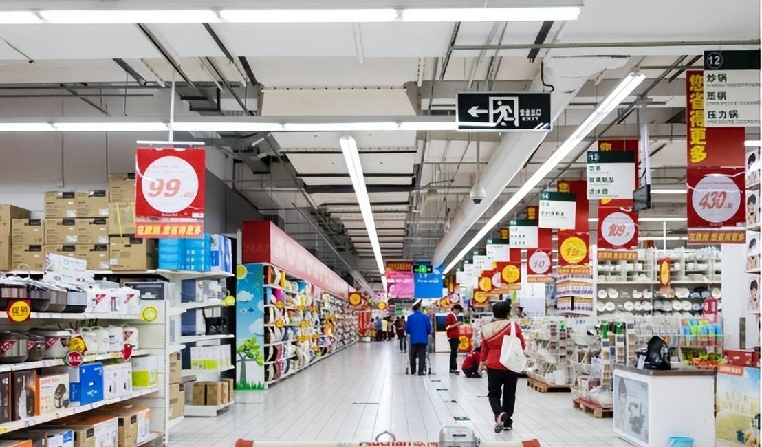 为什么很多大超市都关门了?到底是什么原因,导致超市生意冷清?
