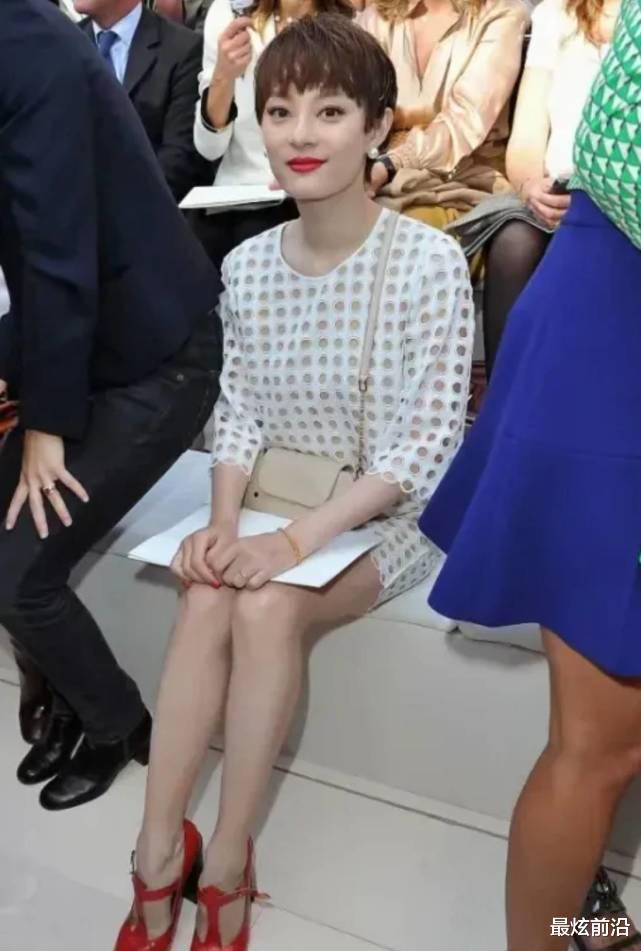 孙俪|39岁孙俪衰老痕迹明显，瘦到脱相让人认不出来，穿衣服都撑不起来