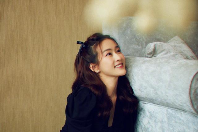 大S|不出名女艺人喊话《浪姐3》：不红是原罪，娱乐圈有多现实？