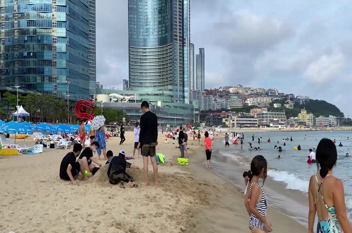 三亚|三线城市三亚消费颇高，去这样的地方旅游，游客不敢乱消费