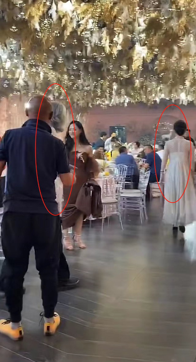 孙艺珍|张纪中指控前妻后，带娇妻现身当证婚人，两人全程无交流引热议