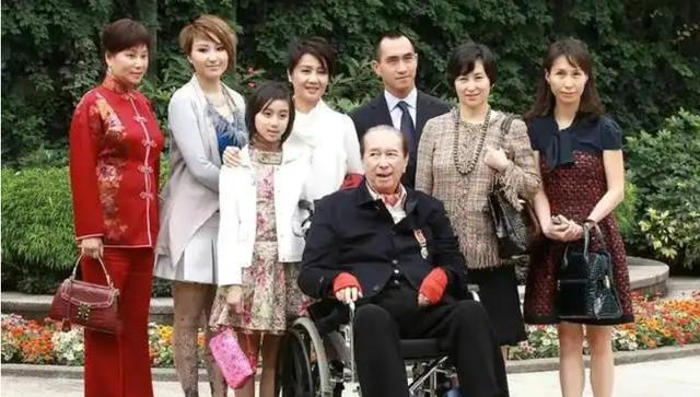 陈婉珍|“心思缜密”陈婉珍:隐忍三十年打败梁安琪,一招勇夺67亿家产