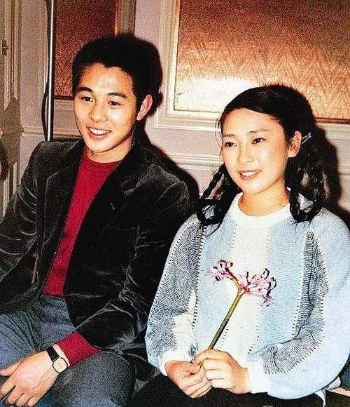 李连杰|1999年,李连杰高调迎娶利智,为何却被港媒10字嘲讽?