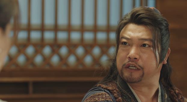 贾冰|更新4集，冲到榜单第二，全程刷屏，笑出腹肌，贾冰新剧凭什么