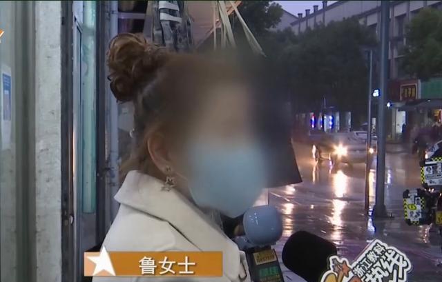 买家投诉快递员没把快递送到自己手上反遭对方辱骂?