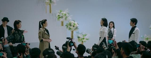 筱原凉子|《盛装》陈开怡肖红雪说好的职场内卷，仅仅十集对手就成了闺蜜