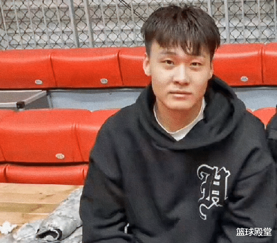 赵睿|赵睿正式回归训练！特训合照+晒出帅照，疑似发福，即将回归赛场