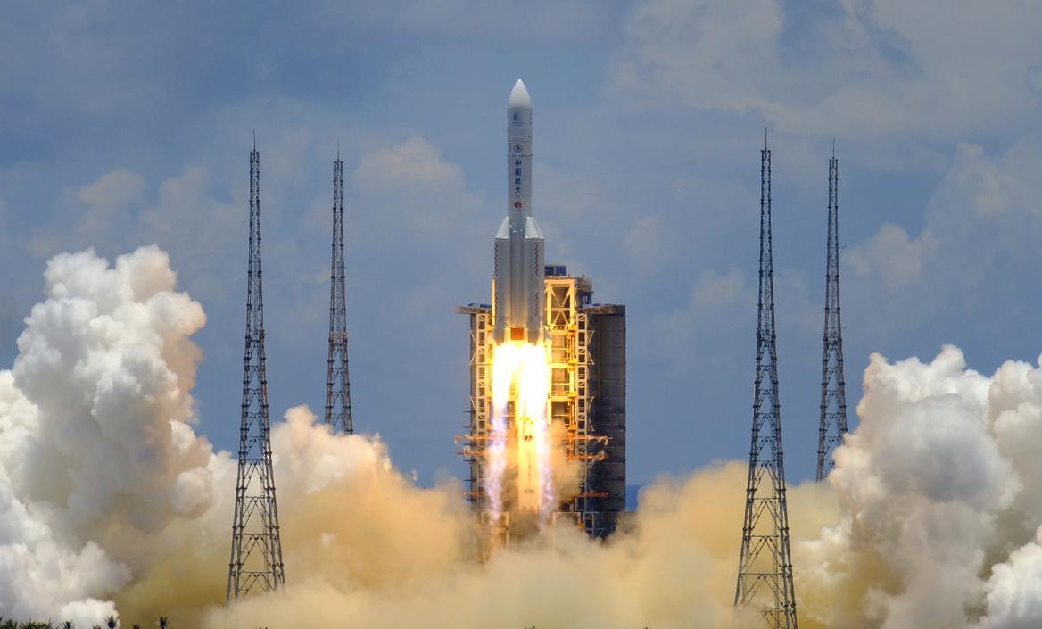 美国成功登陆火星,喜悦却被一个噩耗冲散!中国航天越追越近了!