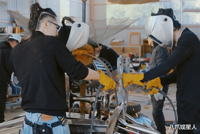 吴建豪|滚烫人生：吴建豪电焊喜提状元米线，乔小刀害怕面试解散乐队