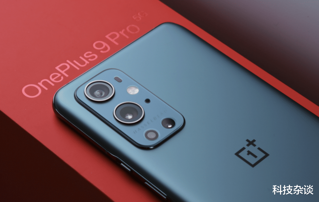 一加科技|充电比Pro版还猛，一加10基本参数确认