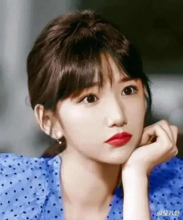 毛晓彤|网友喊话毛晓彤:太庆幸了!