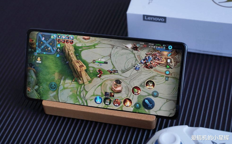 小米科技|小米10S跌至新低价，曲面屏+256GB+OIS防抖，网友却开始纠结了