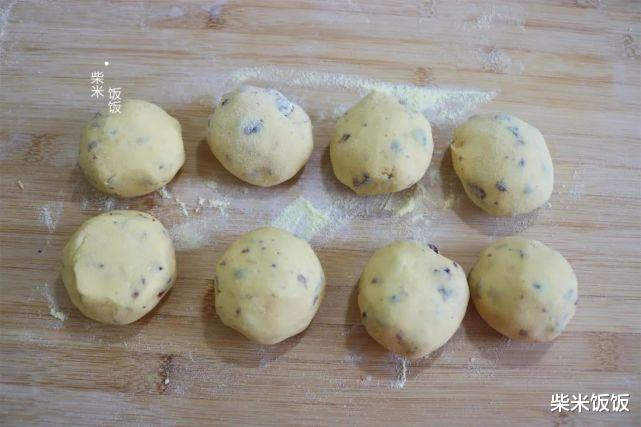 玉米 春天吃它正合适，低脂饱腹，做法简单，香香软软，好吃不长胖