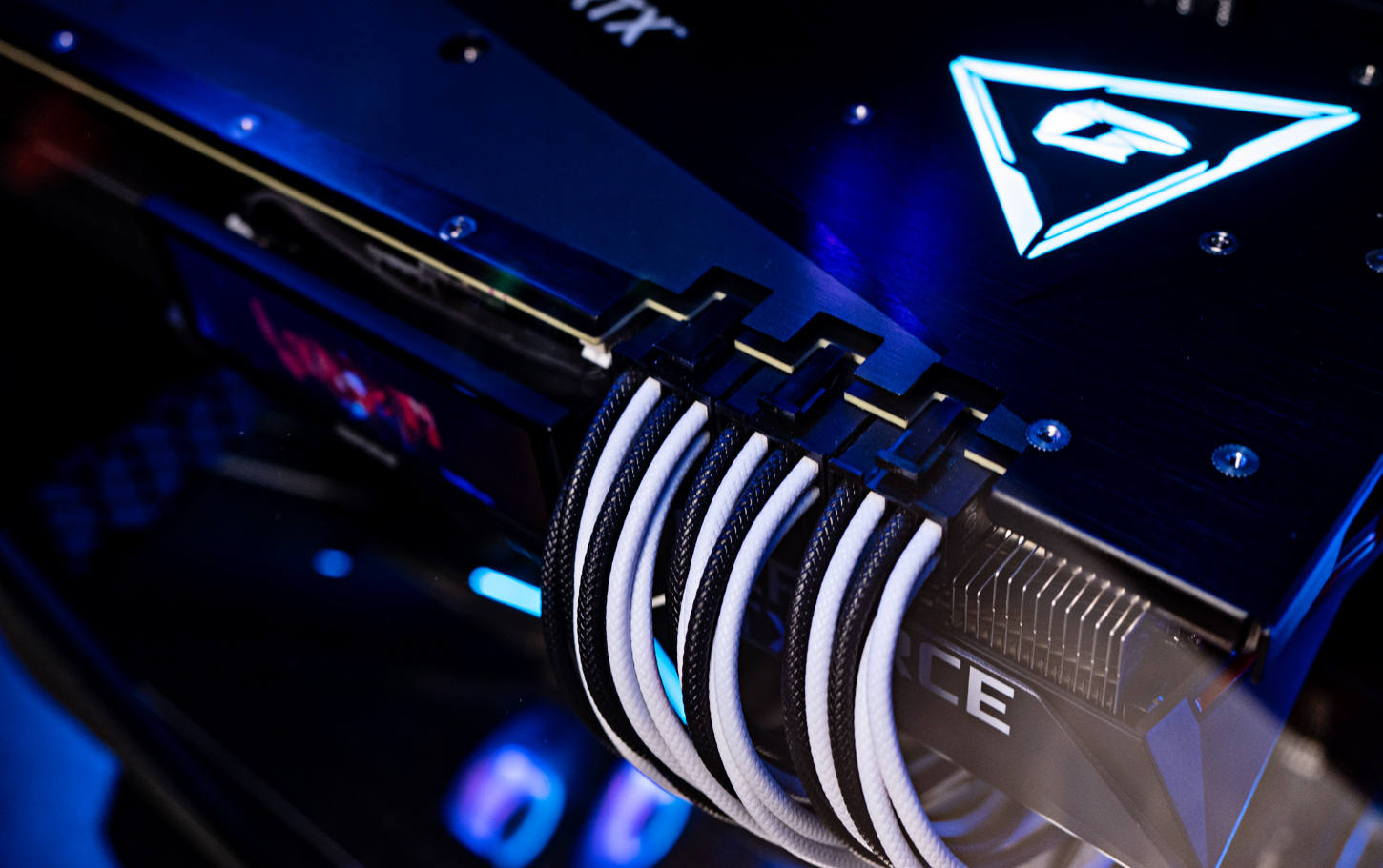 3070ti|12900KS+3070Ti，为职业剪辑师打造的顶级工作机