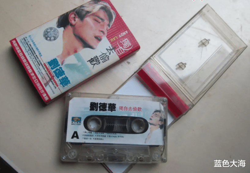 小三|歌词明明很毁三观，当年却火得一塌糊涂，这些歌现在越听越不对劲