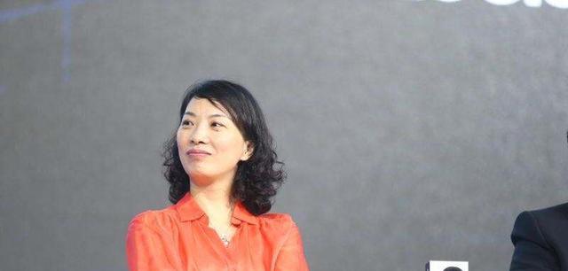 阿里巴巴|曾被马云挽留的童文红，本是普通前台小妹，如今过得怎样了？