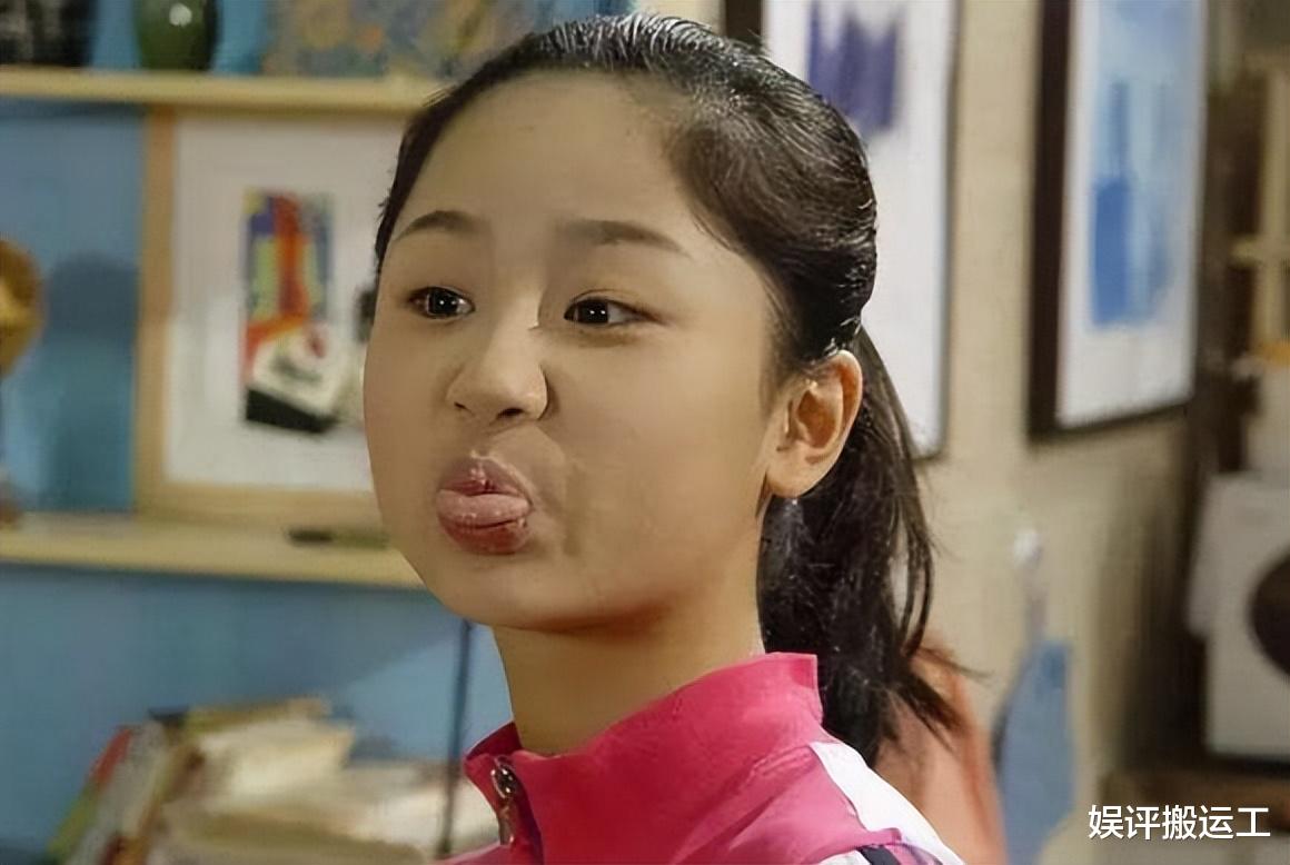 杨紫 ?杨紫上镜胖十斤,曾被嘲“土肥圆”,为了变成美女她付出了什么?