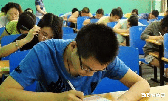 专升本|招聘企业明确拒收三本，专升本也不被认可，他们将何去何从？