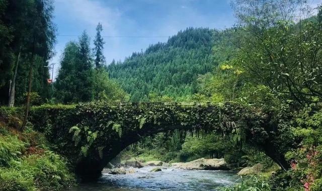 门源|瓦屋山下的“世外桃源”，登上《国家地理》杂志，如今却少有人知