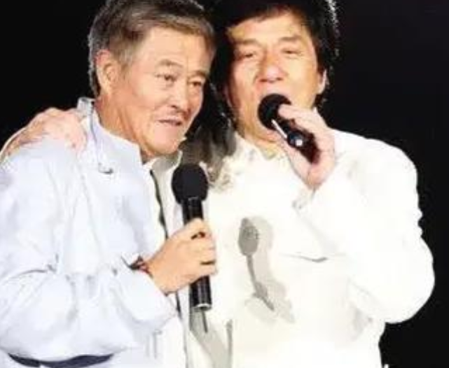 赵本山|2014年 成龙举办自己60大寿他打电话给赵本山:你人可要来了