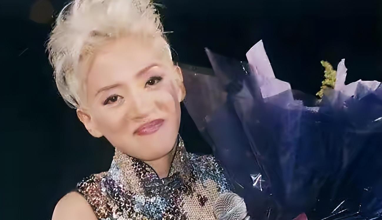 林青霞|那一年，张国荣爆火，林青霞被徐克发掘，周润发成为“全港笑话”