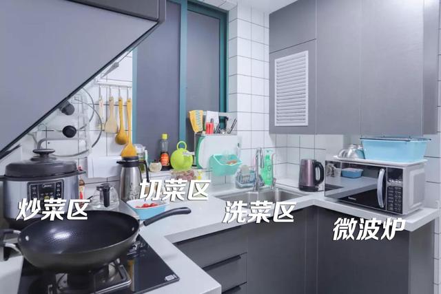 她家33㎡,坚持全屋打满柜子,收纳颜值两不误,看着就让人羡慕!