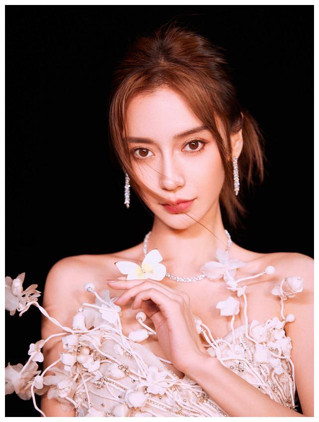 倪妮|给金鸡奖红毯上最惊艳的18位女星排个名：倪妮第2，关晓彤垫底了