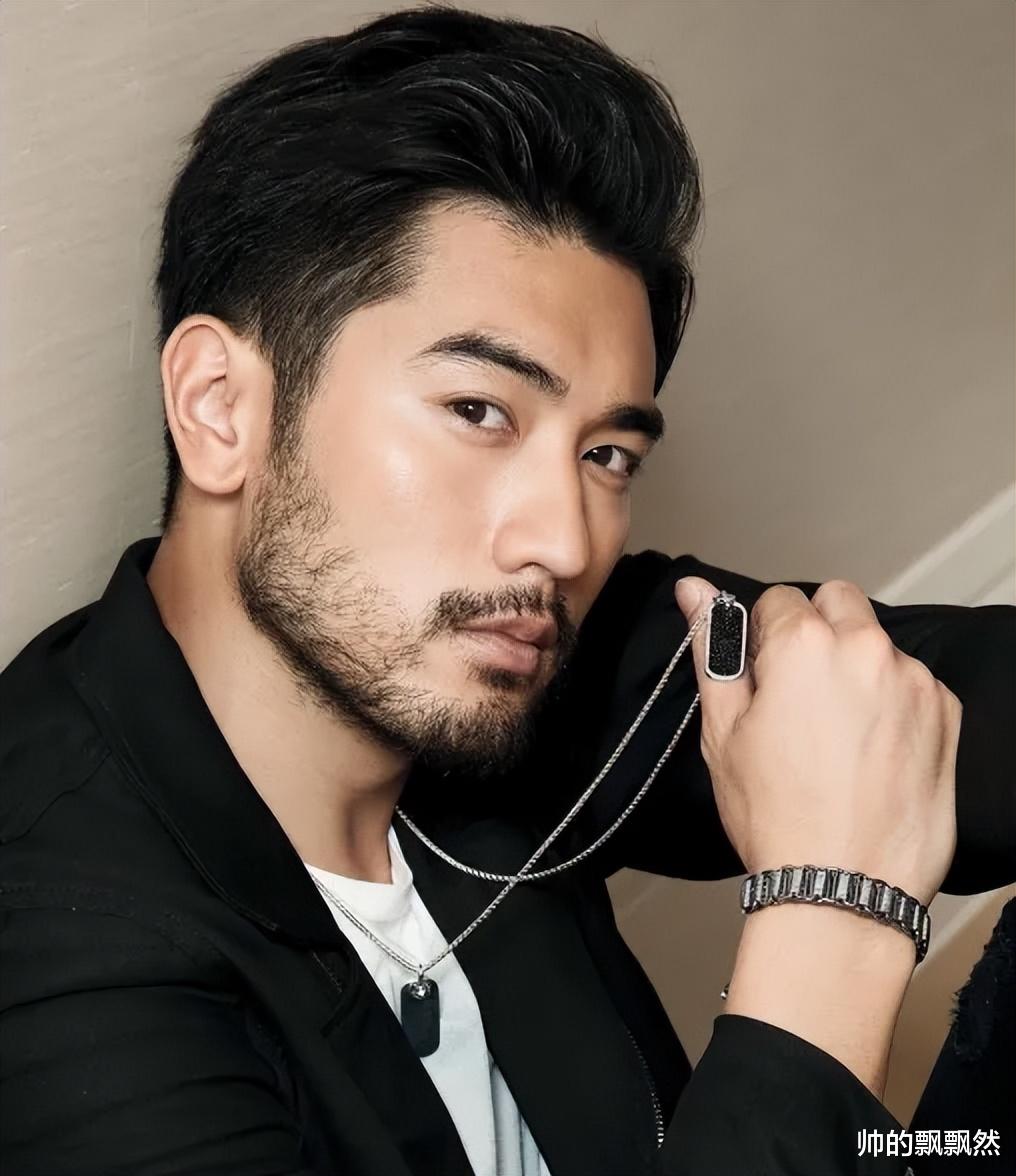 高以翔|著名演员高以翔，去世2年后，女友另结新欢，母亲的坚持让人泪目