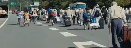 英伟达|全球停电，手机电脑不能用，交通停滞，原始生活开启！日本灾难片生存家族