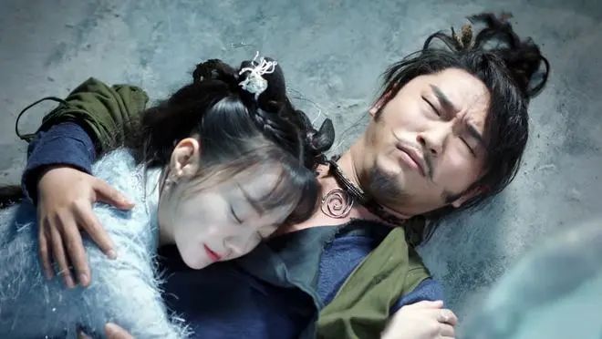 李亚男|P烟花,没群演,假道具,这5部投资巨大的剧,卖穷的样子像乞讨