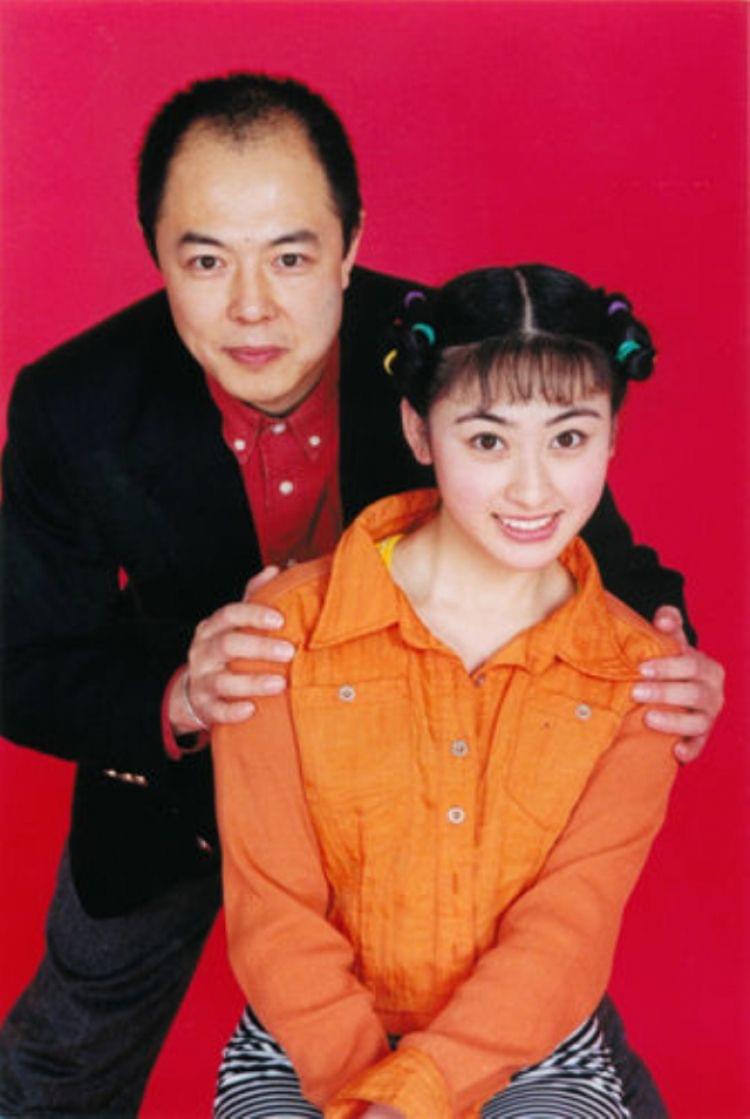 张铁林|张铁林：离过一次婚，被两位前女友告上法庭，人设坍塌