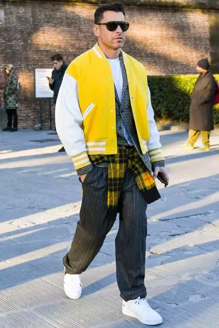 穿搭丨快无人问津的棒球夹克,如今又被重拾了