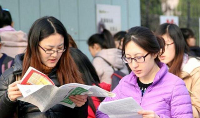 招聘|“铁路局”公开扩招,不用笔试直接面试,专科生有意向也可报名!