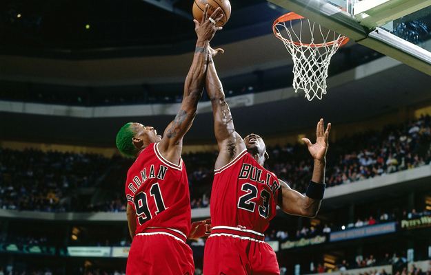 罗德曼|NBA有人抢过20000个篮板吗？抢篮板最多的是罗德曼吗？