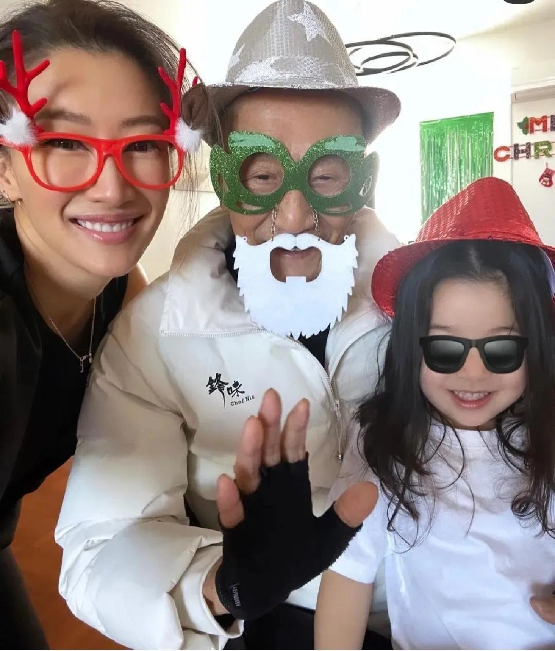 谢婷婷|张柏芝俩儿子被心疼:谢婷婷没带上侄子玩,狄波拉跟谢霆锋单独聚