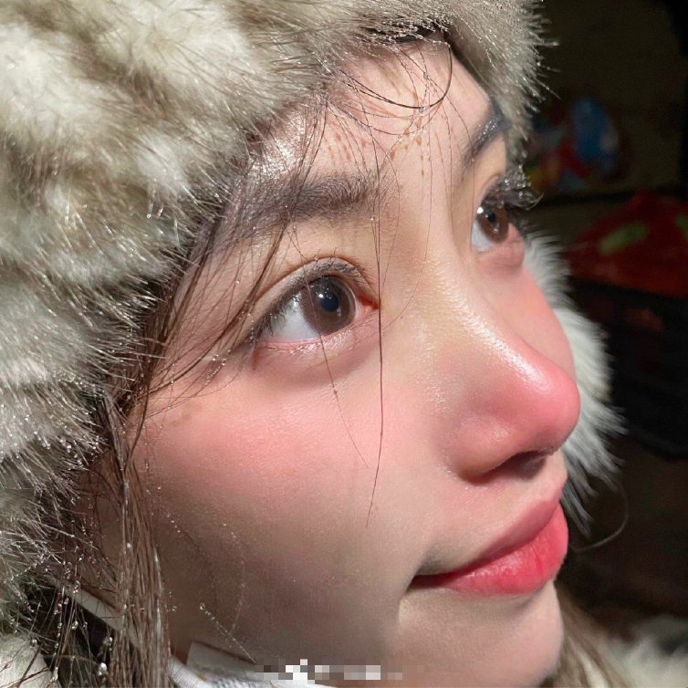 胡文婕|被王思聪夸后，半藏森林疯狂发美照，粉丝称赞：美的像精灵！