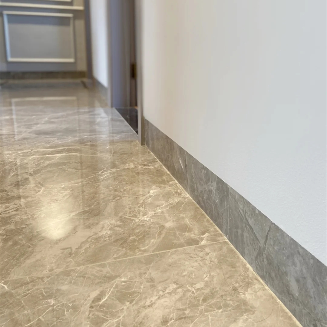 内嵌踢脚线怎么做能省钱?