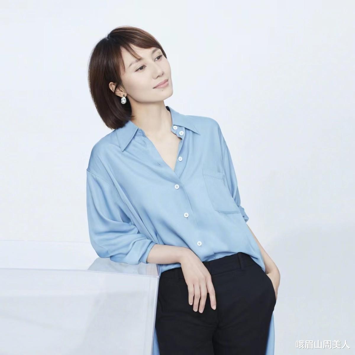 米饭 ?女人过了45岁就别留黑长直了，显老！试试这4种减龄发型，真洋气