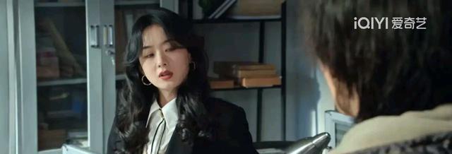 赵丽颖|赵丽颖在《风吹半夏》里的造型太成熟，以后的戏路会变狭窄